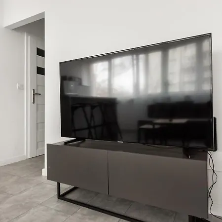 Saska Kepa Comfort * Warsaw